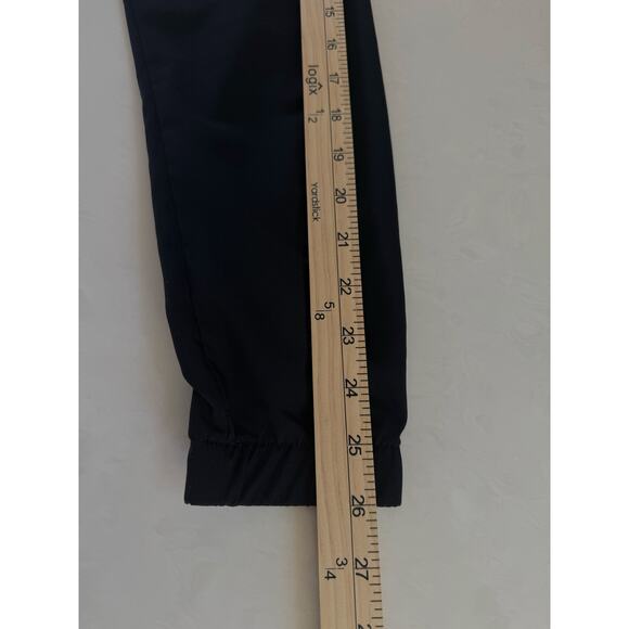 Adidas Golf Woven Womens Jacket Large Black Full Zip Pockets Lightweight Walking - Picture 11 of 12